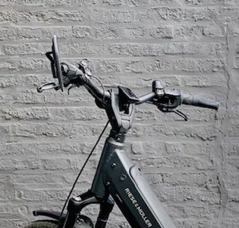Used Riese & Müller Nevo 4 GT Vario HS 2024 Urban, Light Gray — image 2 of 5