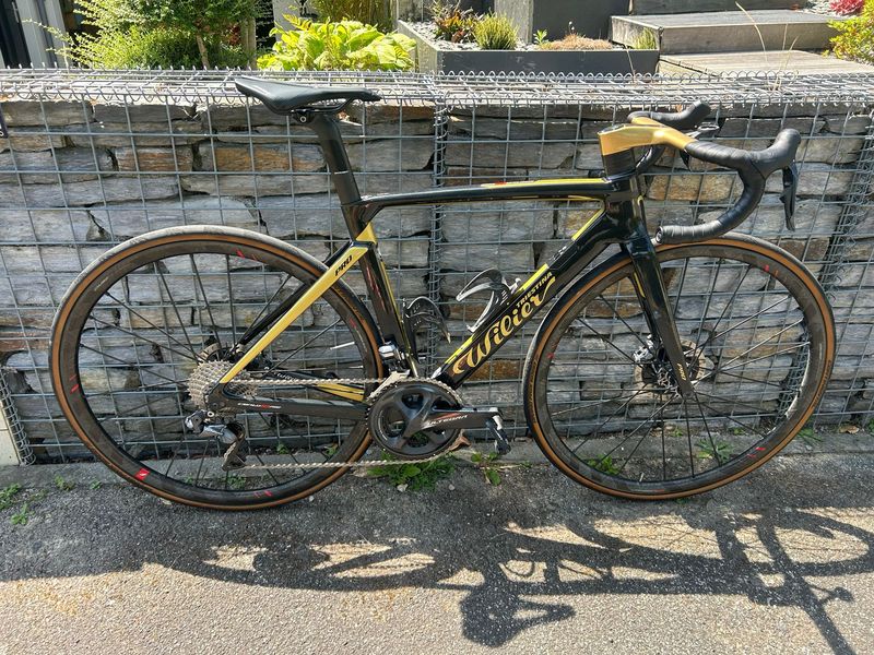 Tweedehands Willier Custom Shimano Ultegra Di2 2022 Road & Gravel