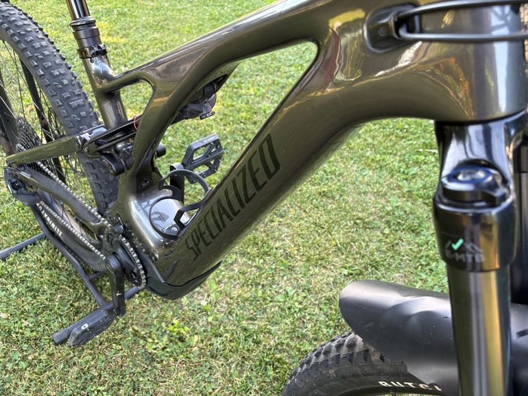 Specialized Turbo Levo 3 Carbon 2023 2023 Mountainbike de segunda mano, Gris claro — imagen 10 de 18