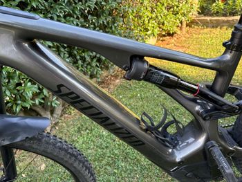 Specialized Turbo Levo 3 Carbon 2023 2023 Mountainbike de segunda mano, Gris claro — imagen 14 de 18