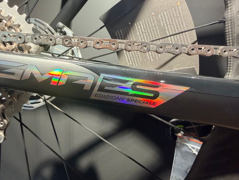 Pinarello DOGMA F EDIZIONE SPECIALE TISSOT 2026 2026 Road & Gravel de segunda mano, Negro — imagen 4 de 10