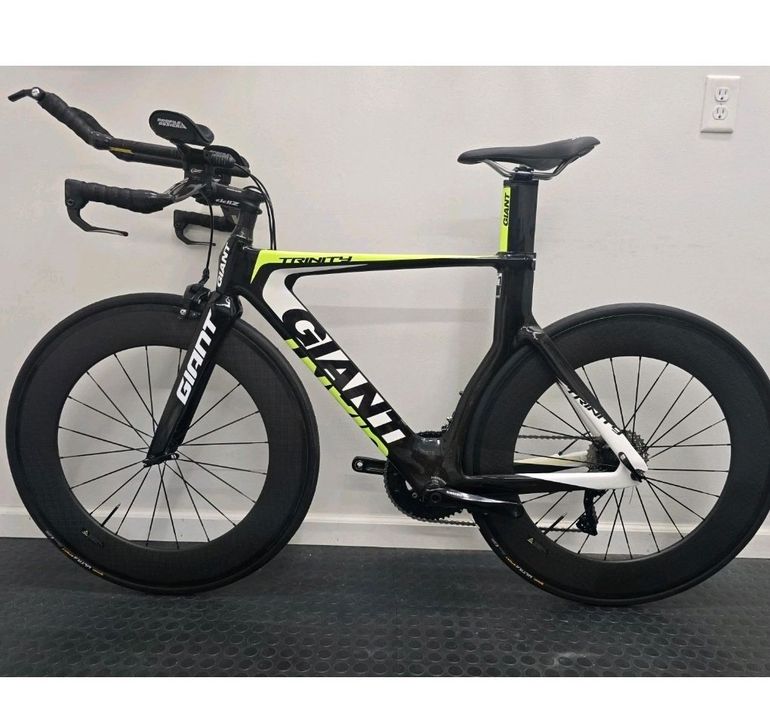 Used Giant Trinity Composite 1 2014 2014 Road & Gravel, Green — image 10 of 11