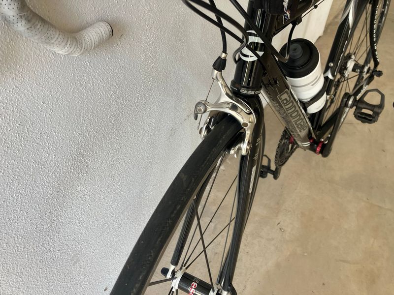 Used Cannondale Custom Shimano Ultegra 2005 Road & Gravel, Black — image 4 of 9