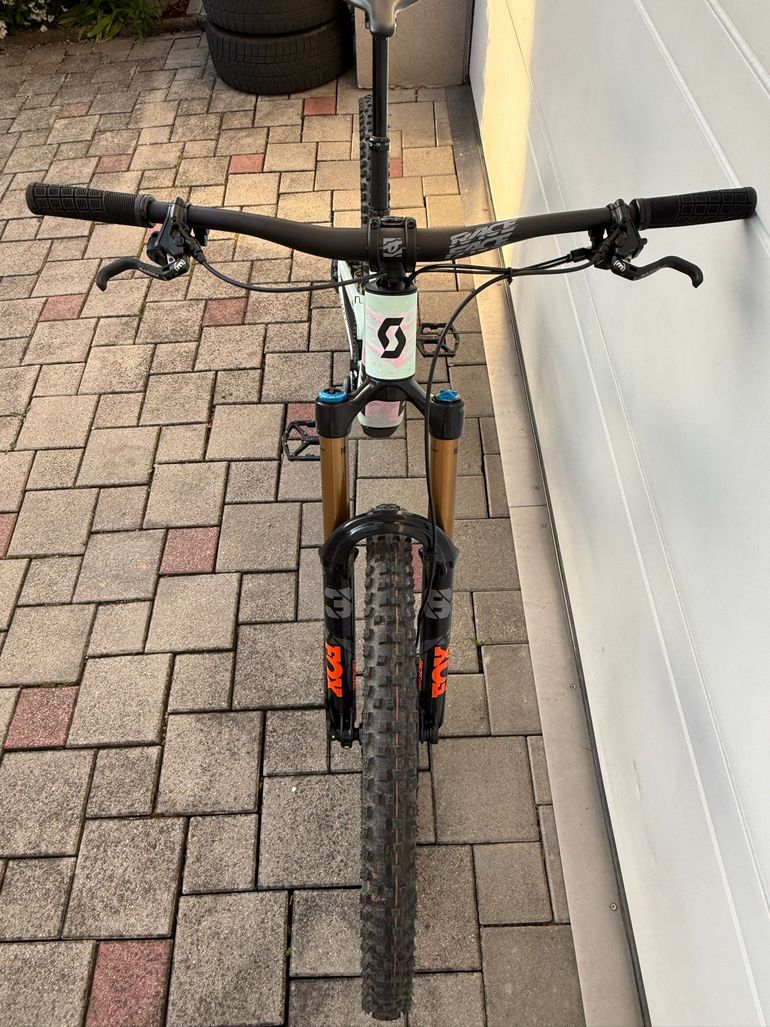 Scott Ransom 900 RC 2026 2026 Mountainbike d'occasion — image 8 sur 13