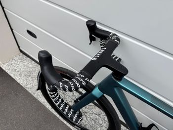 Gebrauchtes Canyon Ultimate CF SLX 8 Force AXS 2023 2023 Road & Gravel, Blau — Bild 8 von 10