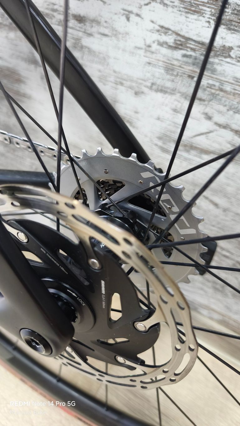 Used Specialized S-Works Tarmac SL7 - SRAM Red eTap AXS 2023 2023 Road & Gravel, Black — image 30 of 40