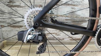 Used Specialized S-Works Tarmac SL7 - SRAM Red eTap AXS 2023 2023 Road & Gravel, Black — image 7 of 40