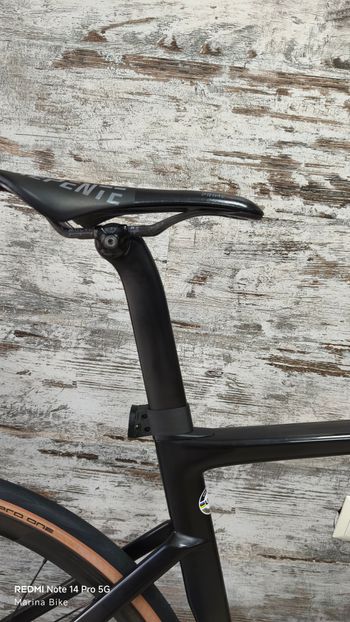 Used Specialized S-Works Tarmac SL7 - SRAM Red eTap AXS 2023 2023 Road & Gravel, Black — image 11 of 40