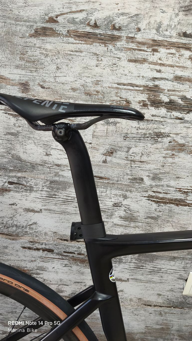 Used Specialized S-Works Tarmac SL7 - SRAM Red eTap AXS 2023 2023 Road & Gravel, Black — image 11 of 40