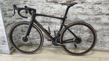 Used Specialized S-Works Tarmac SL7 - SRAM Red eTap AXS 2023 2023 Road & Gravel, Black — image 23 of 40