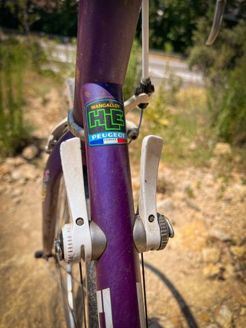 Used Peugeot Velo SRAM Rival eTap AXS 1980 Road & Gravel, Purple — image 5 of 8