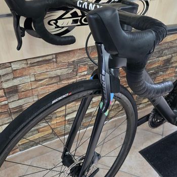 Used Canyon Ultimate CF SLX 8 Disc eTap 2022 2022 Road & Gravel, Black — image 4 of 9