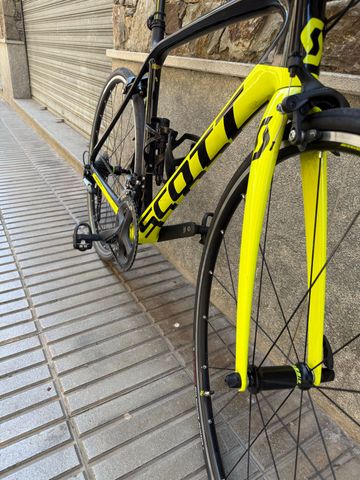 Tweedehands Scott Addict 10 2020 2020 Road & Gravel — afbeelding 2 van 6