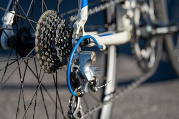 Used Trek 1.2 2011 2011 Road & Gravel, White — image 3 of 8