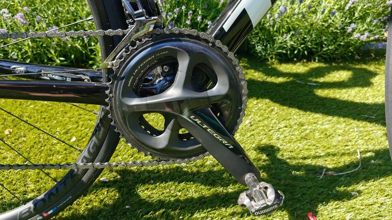 Used Trek Émonda SL 6 Disc 2022 2022 Road & Gravel, Black — image 9 of 14