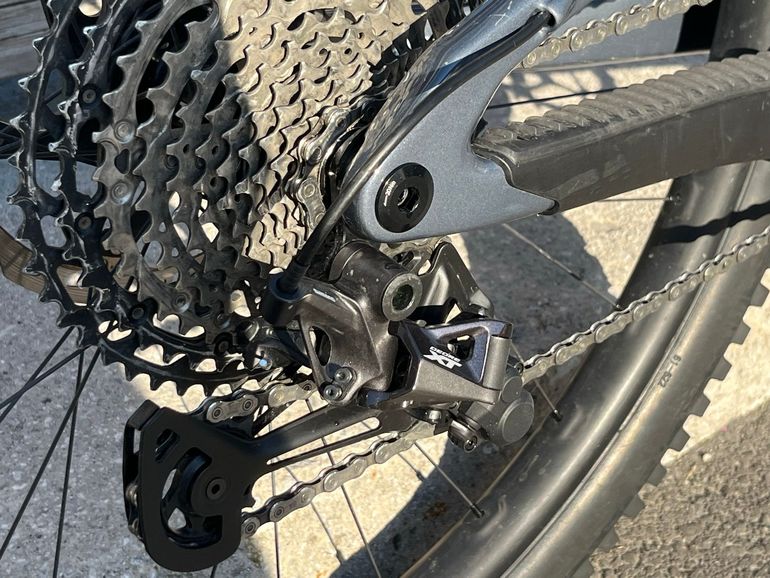 Gebrauchtes Santa Cruz HIGHTOWER X01 AXS RSV / Carbon CC 2024 2024 Mountainbike, Hellgrau — Bild 4 von 5