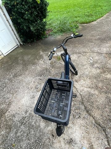 Used Wolfbike Custom Shimano Tourney 2022 Road & Gravel, Blue — image 7 of 10