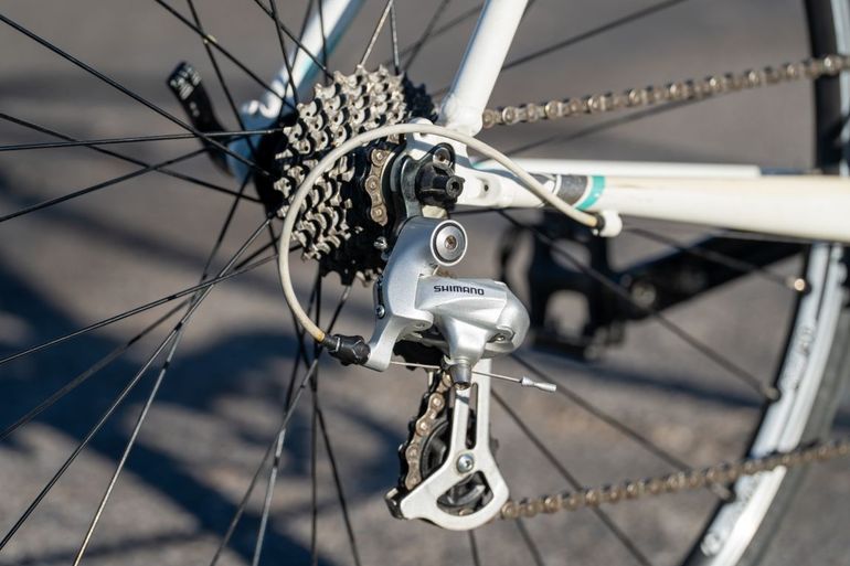 Used Trek Lexa (Compact) 2012 2012 Road & Gravel, White — image 6 of 12
