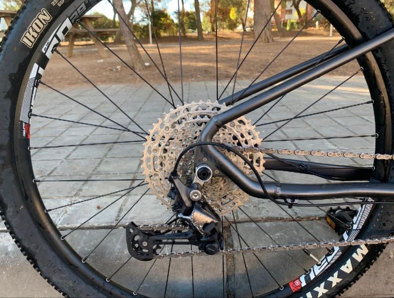 BH Custom Shimano Deore XT 2022 Mountainbike d'occasion — image 2 sur 4