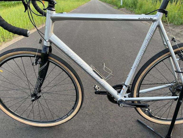 Gebrauchtes Cannondale Caadx Shimano 105 2016 Road & Gravel, Hellgrau — Bild 13 von 24