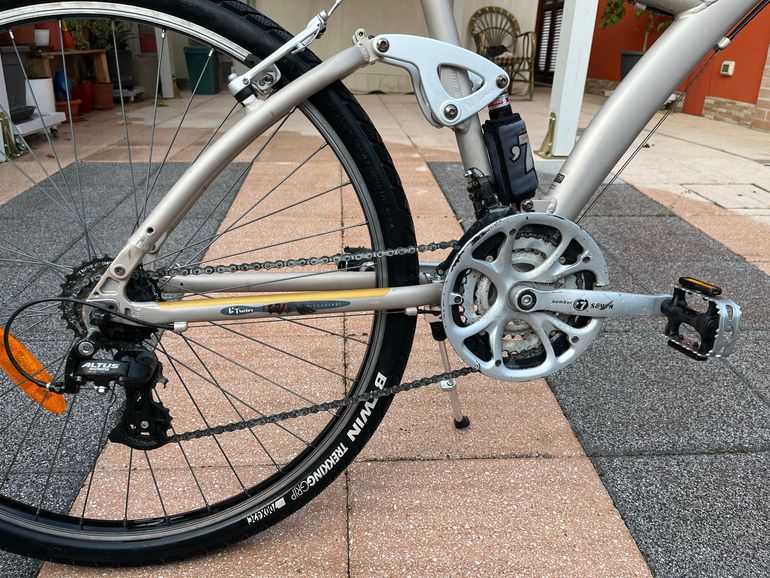 DECATHLON Custom Shimano Altus 2010 Urban d'occasion — image 3 sur 4