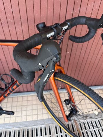 Used Giant TCX, Advanced Pro 2 2022 2022 Road & Gravel, Orange — image 4 of 4