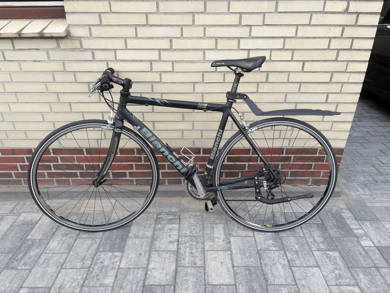 Bianchi Oltre Shimano Deore 2008 Road & Gravel d'occasion — image 2 sur 10