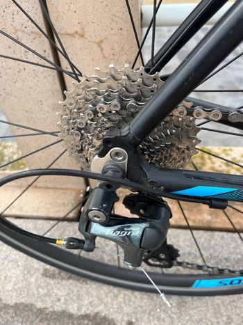 Used Scott Contessa Speedster 25 2016 Road & Gravel, Black — image 3 of 5