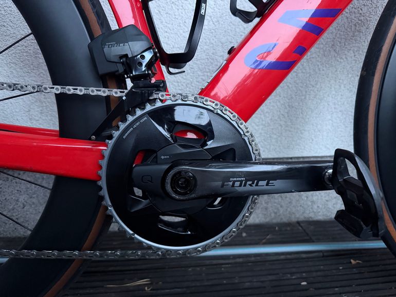 Canyon Aeroad CF SLX 8 Disc eTap 2023 2023 Road & Gravel d'occasion — image 4 sur 8