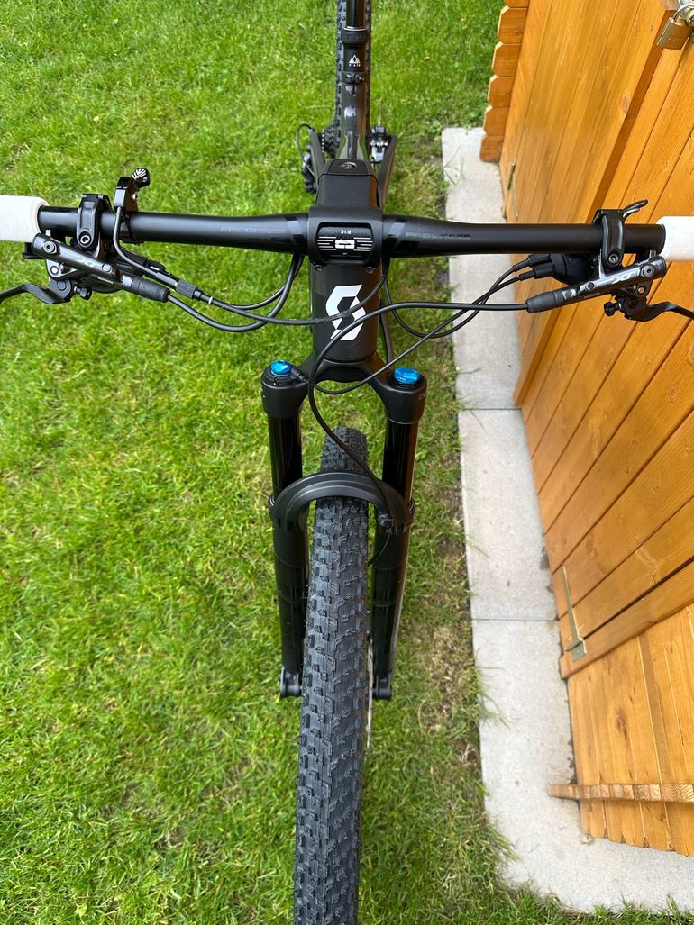 Scott Spark RC Team 2024 2024 Mountainbike d'occasion — image 10 sur 16