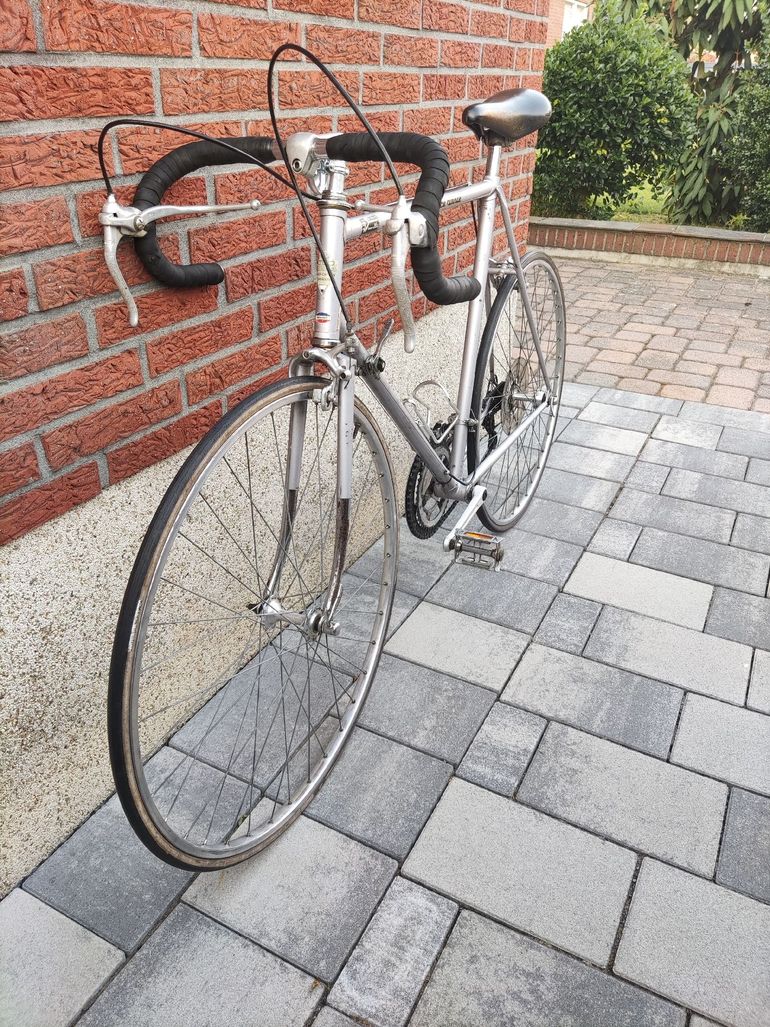 Mercier Tour De France Retro Rennrad 1980 Road & Gravel de segunda mano, Gris claro — imagen 10 de 17