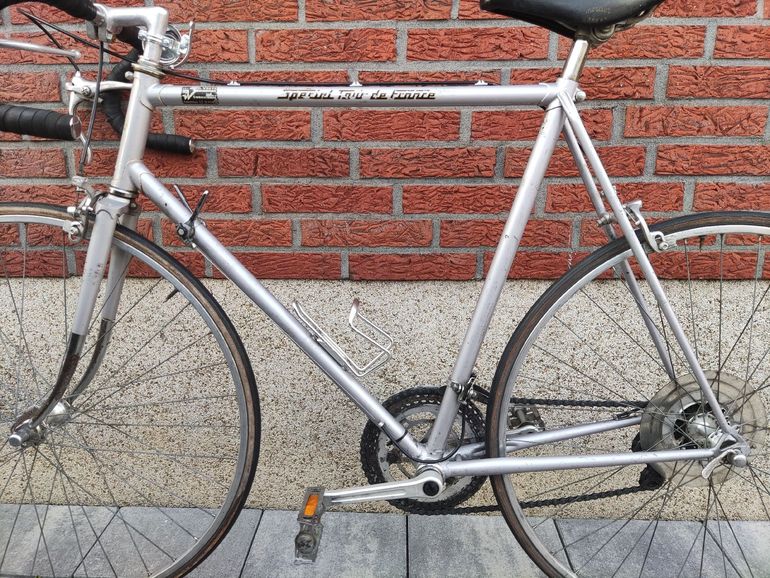 Mercier Tour De France Retro Rennrad 1980 Road & Gravel de segunda mano, Gris claro — imagen 4 de 17