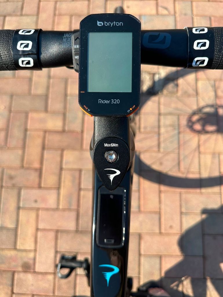 Used Pinarello Nytro Shimano Ultegra Di2 2024 Road & Gravel, Black — image 6 of 8