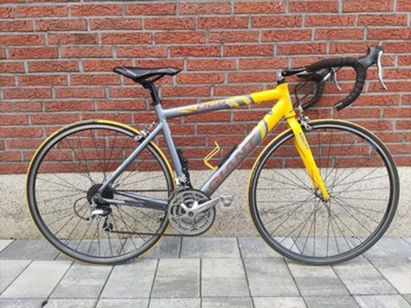 Used Giant OCR Alu Rennrad 2014 Road & Gravel