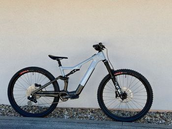Gebrauchtes Focus JAM² SL 8.8 2023 2023 Mountainbike, Hellgrau — Bild 4 von 14