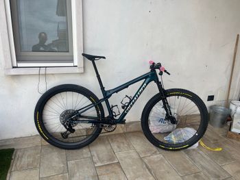 Used Specialized Epic World Cup Pro 2024 2024 Mountainbike, Green, 29 — image 5 of 5