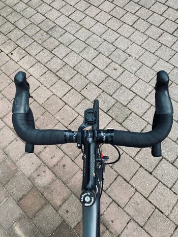 Bianchi Oltre Shimano Dura Ace 2017 Road & Gravel usato, Grigio chiaro — immagine 8 di 13
