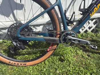 Used Santa Cruz HIGHBALL Frame / Carbon CC 2025 2025 Mountainbike, Green, 29 — image 3 of 10
