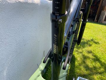 Used Marin Rift Zone XT 2025 Mountainbike, Black — image 12 of 13