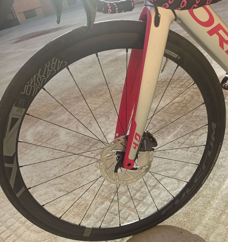 Used Orbea ORCA AERO M20TEAM-D 2020 2020 Road & Gravel, Light Gray — image 12 of 23
