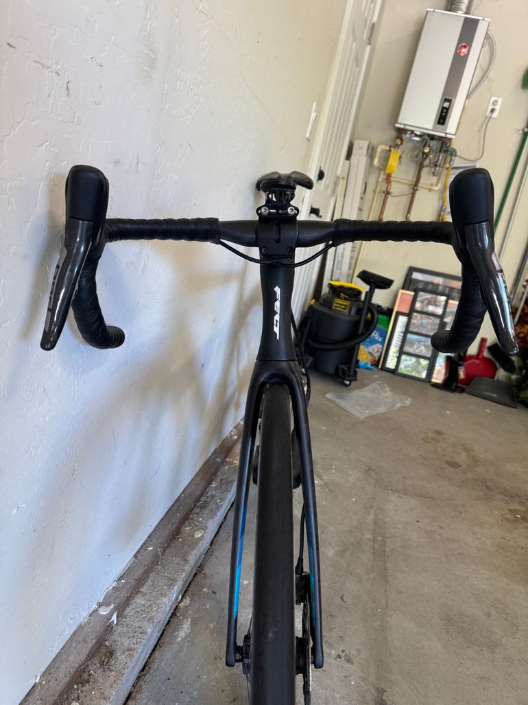 Used Felt AR FRD Ultimate RED eTap AXS 2025 2025 Road & Gravel, Black — image 17 of 23