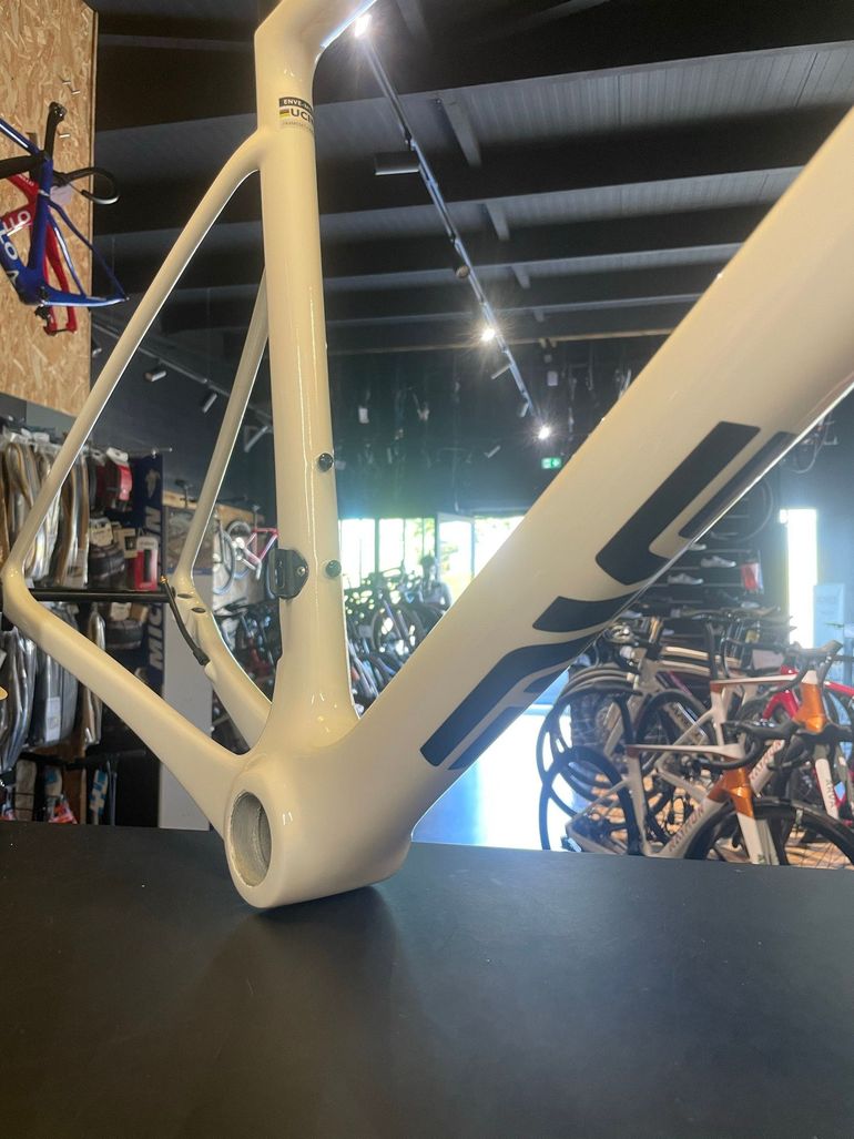 Used Enve Melee Frameset 2024 Road & Gravel, White — image 4 of 4