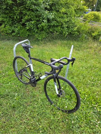 Gebrauchtes Cannondale SuperSix EVO Carbon Disc 105 2024 2024 Road & Gravel, Schwarz — Bild 8 von 16