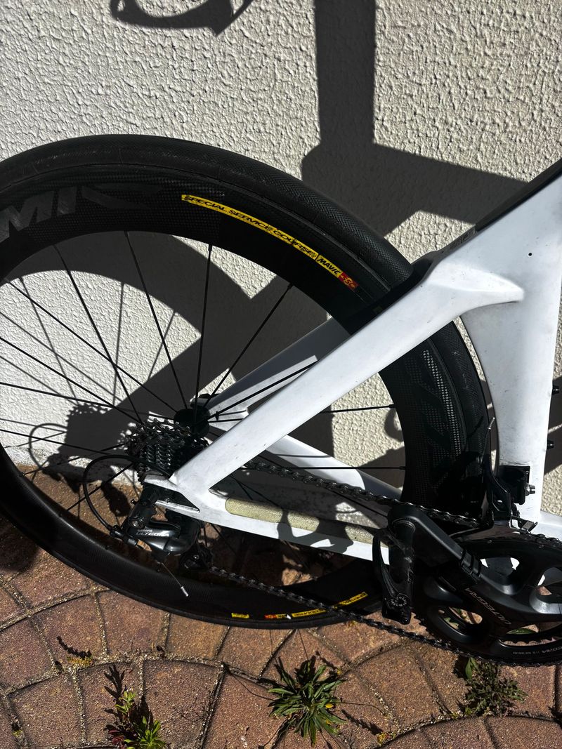 Used BMC TIMEMACHINE 02 THREE 2019 2019 Road & Gravel, White — image 6 of 10