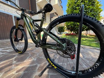 Tweedehands Orbea RALLON M10 2023 2023 Mountainbike — afbeelding 8 van 9