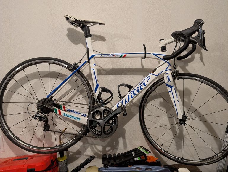Used Wilier-Trestina Custom Shimano Dura Ace 2015 Road & Gravel, White — image 2 of 3