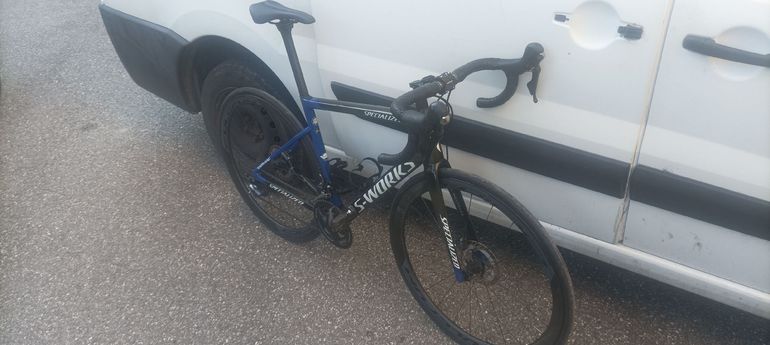 Specialized Men's Tarmac Disc Pro 2019 2019 Road & Gravel de segunda mano, Azul — imagen 4 de 13