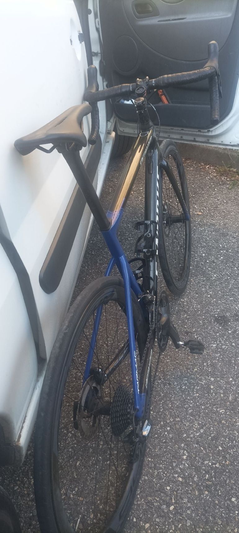 Specialized Men's Tarmac Disc Pro 2019 2019 Road & Gravel de segunda mano, Azul — imagen 8 de 13
