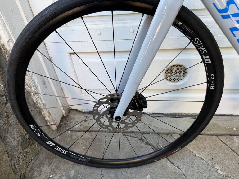 Used Specialized Roubaix Sport 2020 2020 Road & Gravel, Light Gray — image 6 of 10