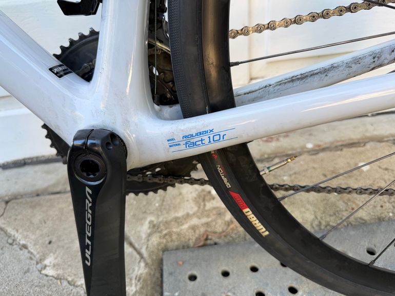 Used Specialized Roubaix Sport 2020 2020 Road & Gravel, Light Gray — image 10 of 10